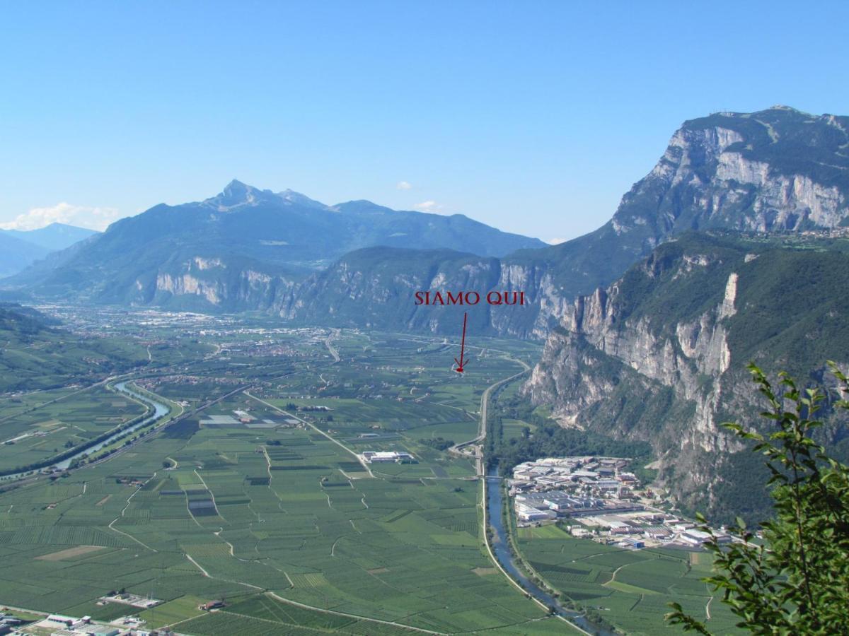 Agriturismo L' Isola Di Arturo Тренто Экстерьер фото